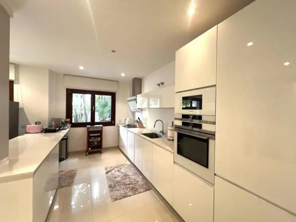Apartament amb piscina de lloguer a Milla de Oro, imagen 7