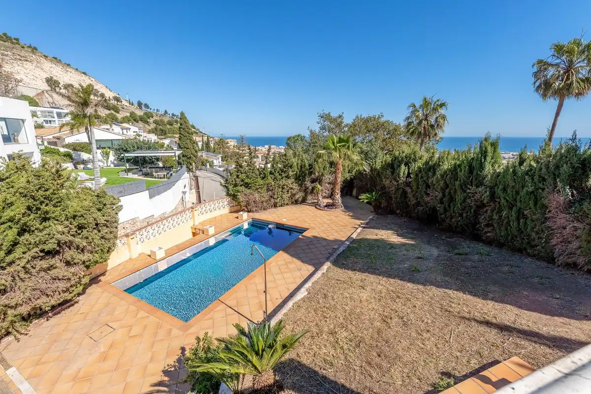 Swimming pool of Houses for sale in Benalmádena  with Air Conditioner, Private garden and Terrace