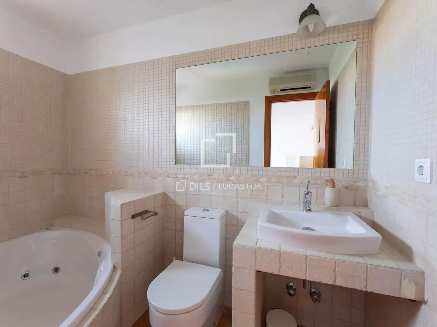 Bany de Casa o xalet de lloguer en Llucmajor amb Aire condicionat, Calefacció i Jardí privat