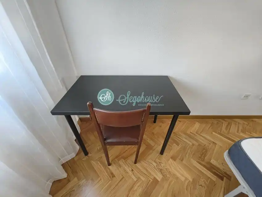Wohnung zur Miete in Segovia mit Heizung, Parkett und Terrasse