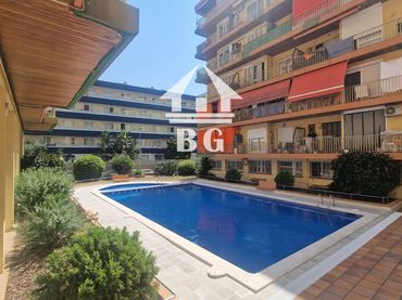 Penthouse mit Pool zum Verkauf in Riu de la Plata