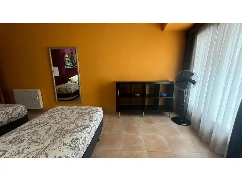 Schlafzimmer von Wohnung zum Verkauf in Tossa de Mar mit Klimaanlage, Terrasse und Schwimmbad