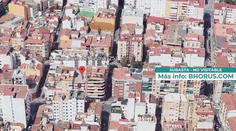 Foto 3 de Piso en venta en Don Juan de Austria, 25, La Trinidad, Málaga Capital