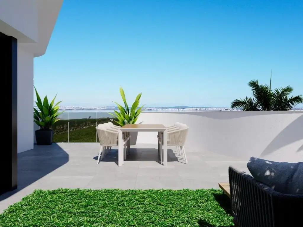Terraza de Casa o chalet en venta en Torrevieja con Aire acondicionado, Jardín privado y Piscina