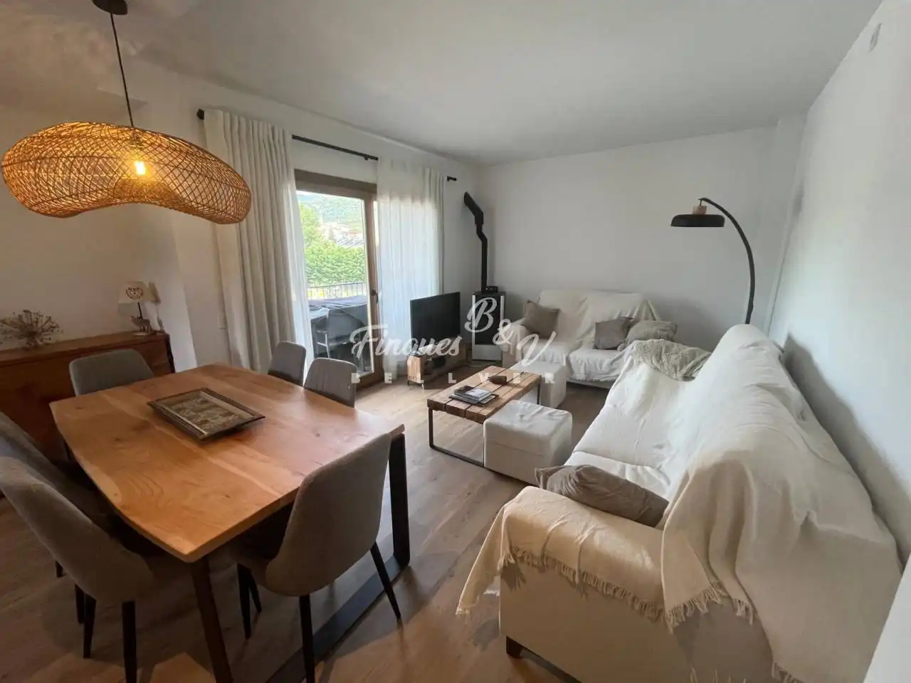 Wohnzimmer von Wohnungen zum Verkauf in Bellver de Cerdanya mit Klimaanlage, Heizung und Parkett