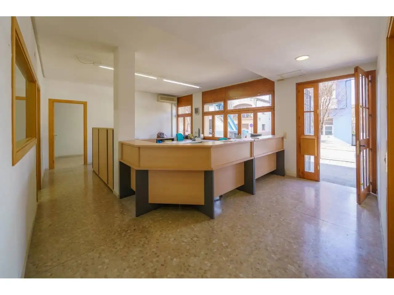 Büro zur Miete in La Bisbal d'Empordà mit Klimaanlage