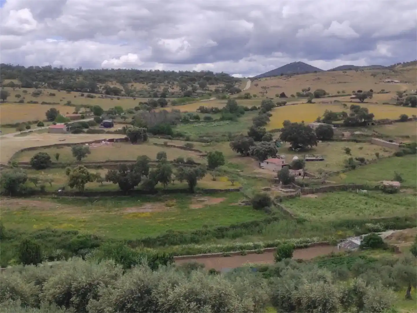 Casa o xalet en venda en Garciaz amb Traster, Moblat i Forn
