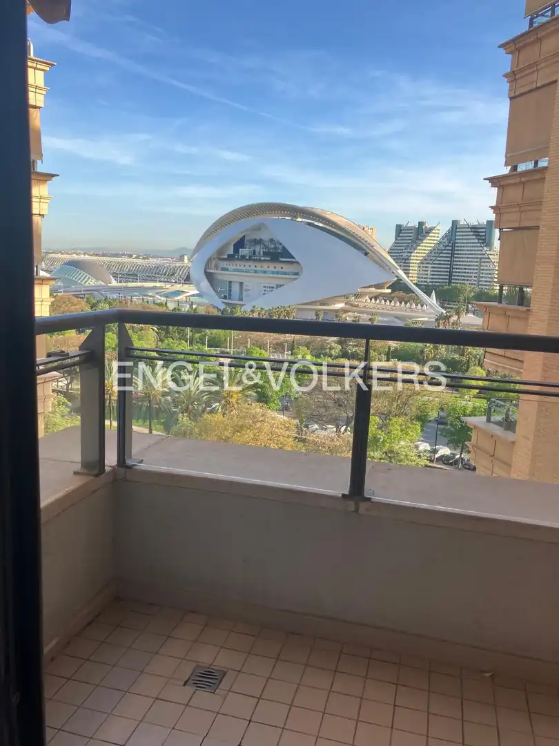 Terrasse von Wohnung zum Verkauf in Valencia mit Klimaanlage, Heizung und Privatgarten