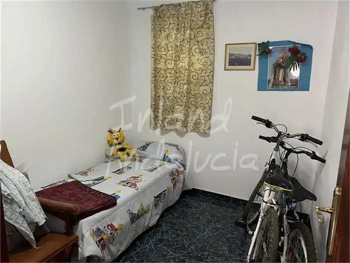 Dormitori de Casa adosada en venda en Alcalá la Real amb Traster