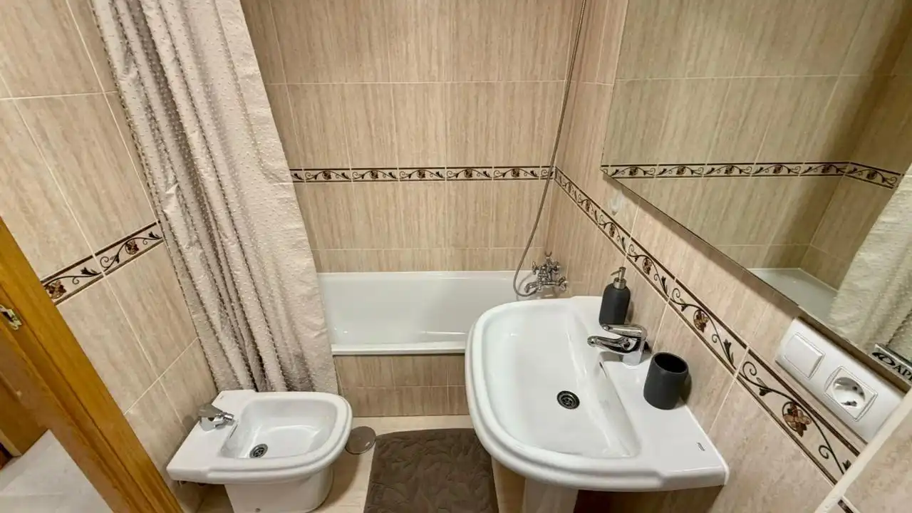 Bathroom of Apartments for rent in Villajoyosa / La Vila Joiosa  with Heating