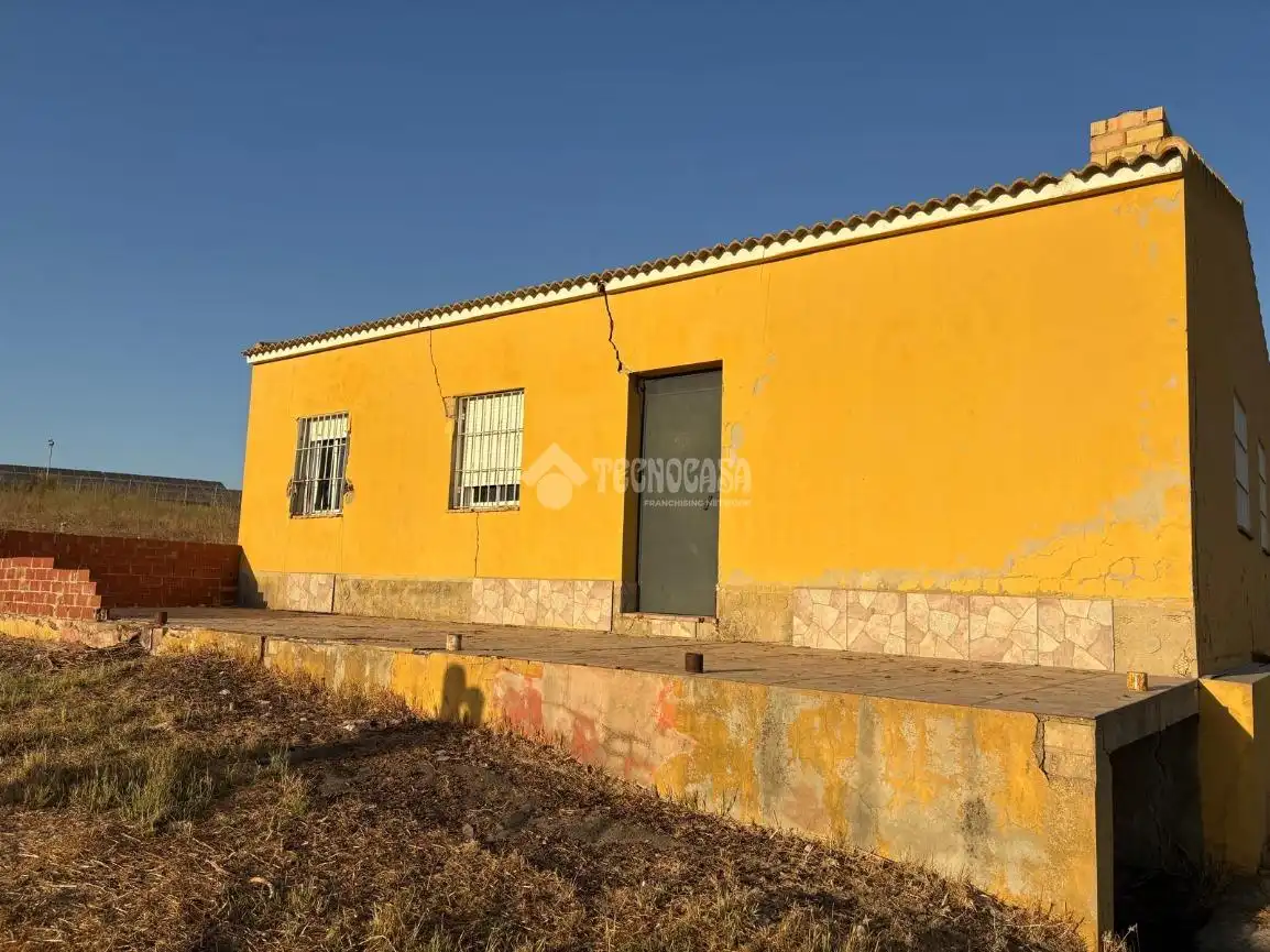 Casa rústica en venta en Moguer