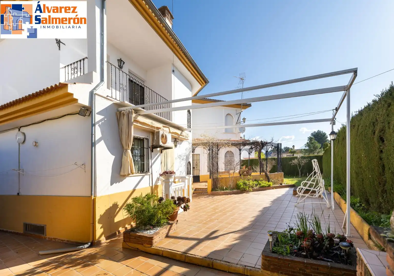 Jardí de Casa o xalet en venda en Albolote amb Jardí privat, Terrassa i Traster