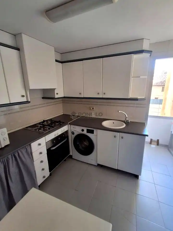 Kitchen of Flat for rent in Centro