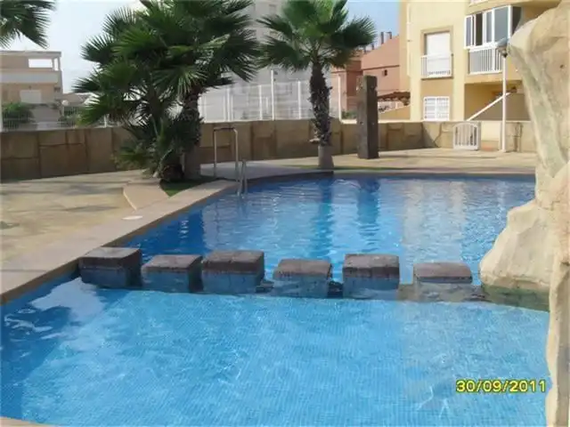 Ático con terraza en alquiler en Travesía San Moreras B 12, imagen 4