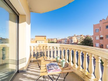 Apartamento con balcón en venta en Muga - Gran Reserva - Badia