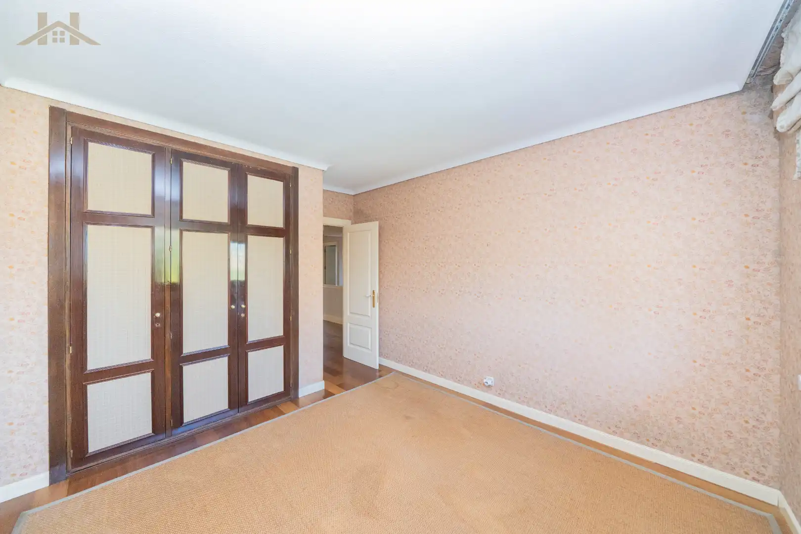 Bedroom of Houses for sale in Majadahonda  with Air Conditioner, Heating and Private garden
