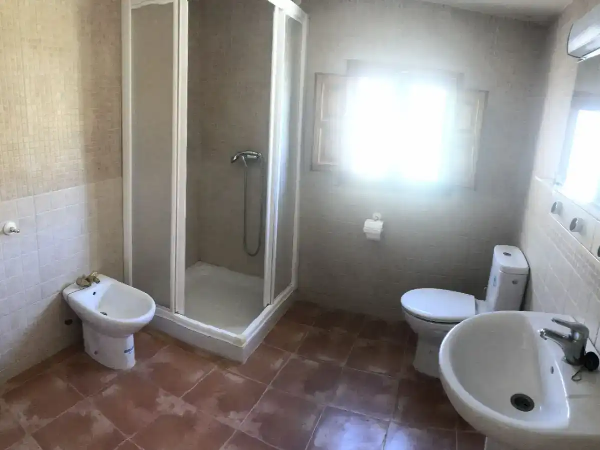 Bany de Pis en venda en Oria amb Aire condicionat i Balcó