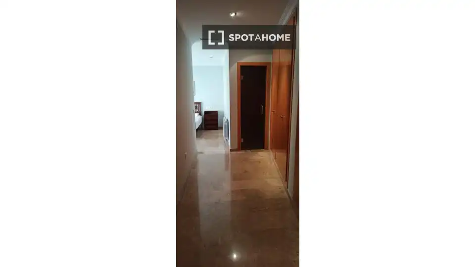 Apartments for share in Valencia  with Air Conditioner, Heating and Terrace