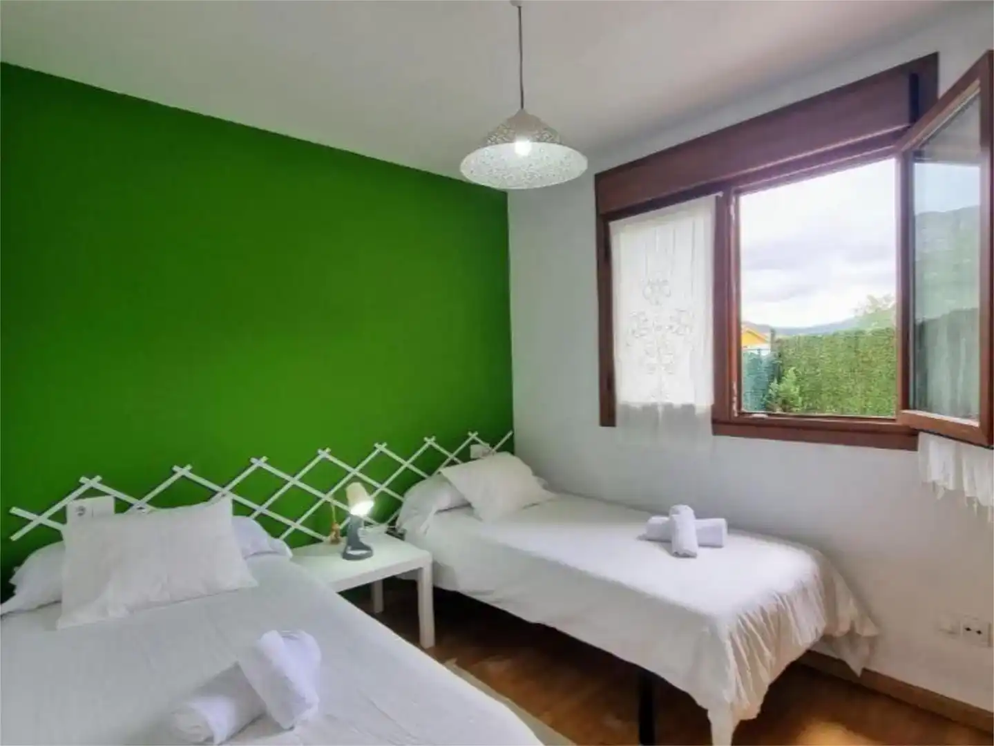 Bedroom of Flat for sale in Llanes  with Private garden, Parquet flooring and Furnished
