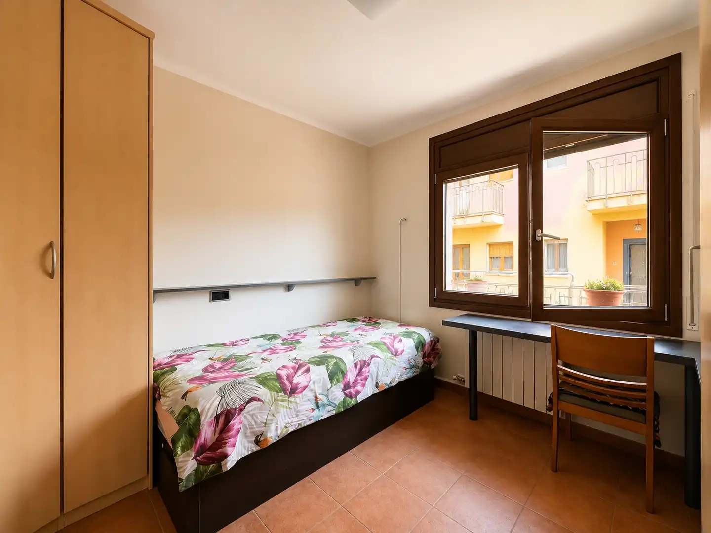 Habitación de Casa o chalet en venta en Palau-solità i Plegamans con Aire acondicionado, Calefacción y Jardín privado
