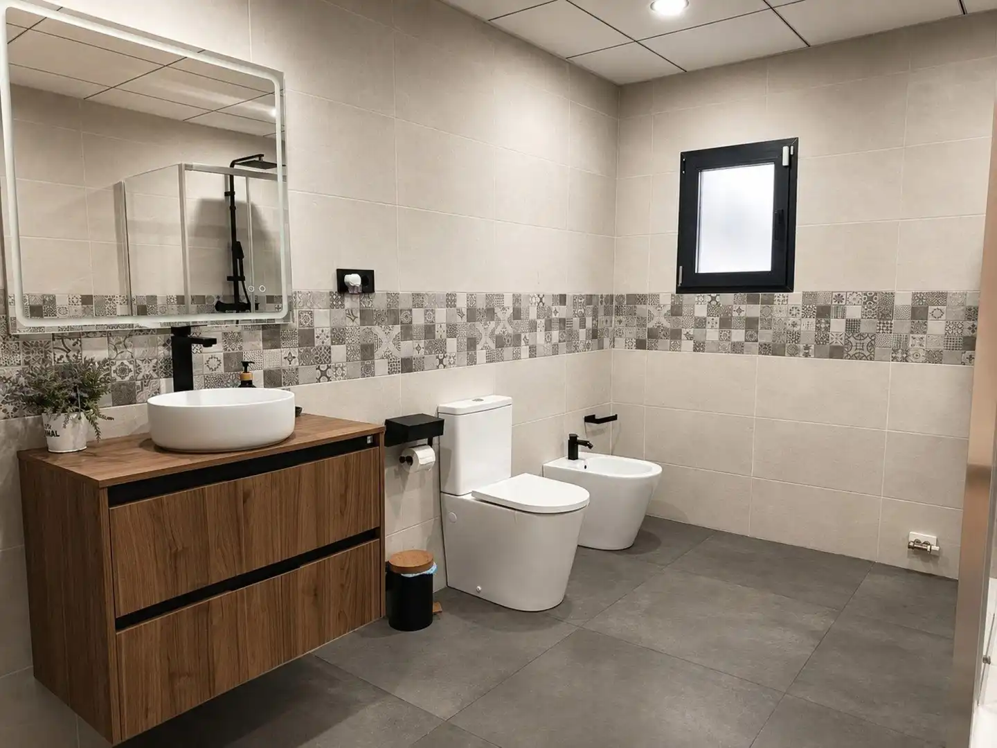 Baño de Casa o chalet en venta en Els Pallaresos con Aire acondicionado, Calefacción y Terraza