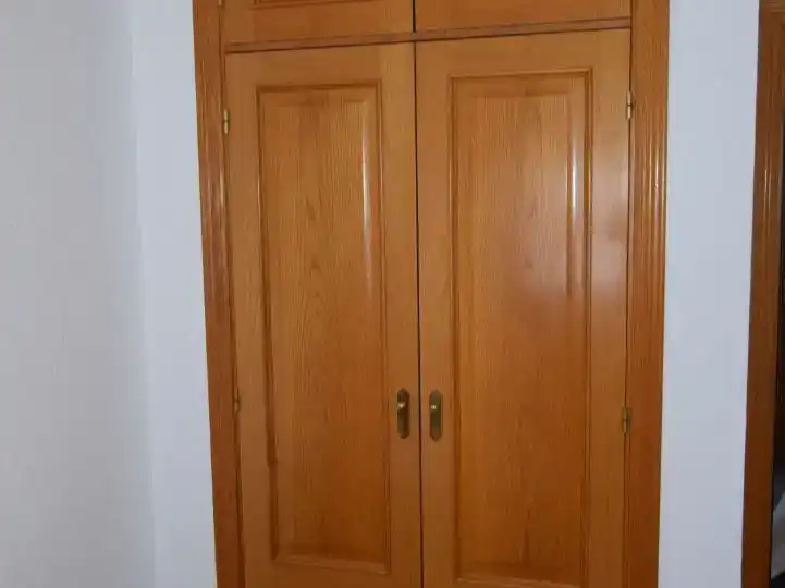 Schlafzimmer von Wohnung zur Miete in Benalmádena mit Klimaanlage und Schwimmbad