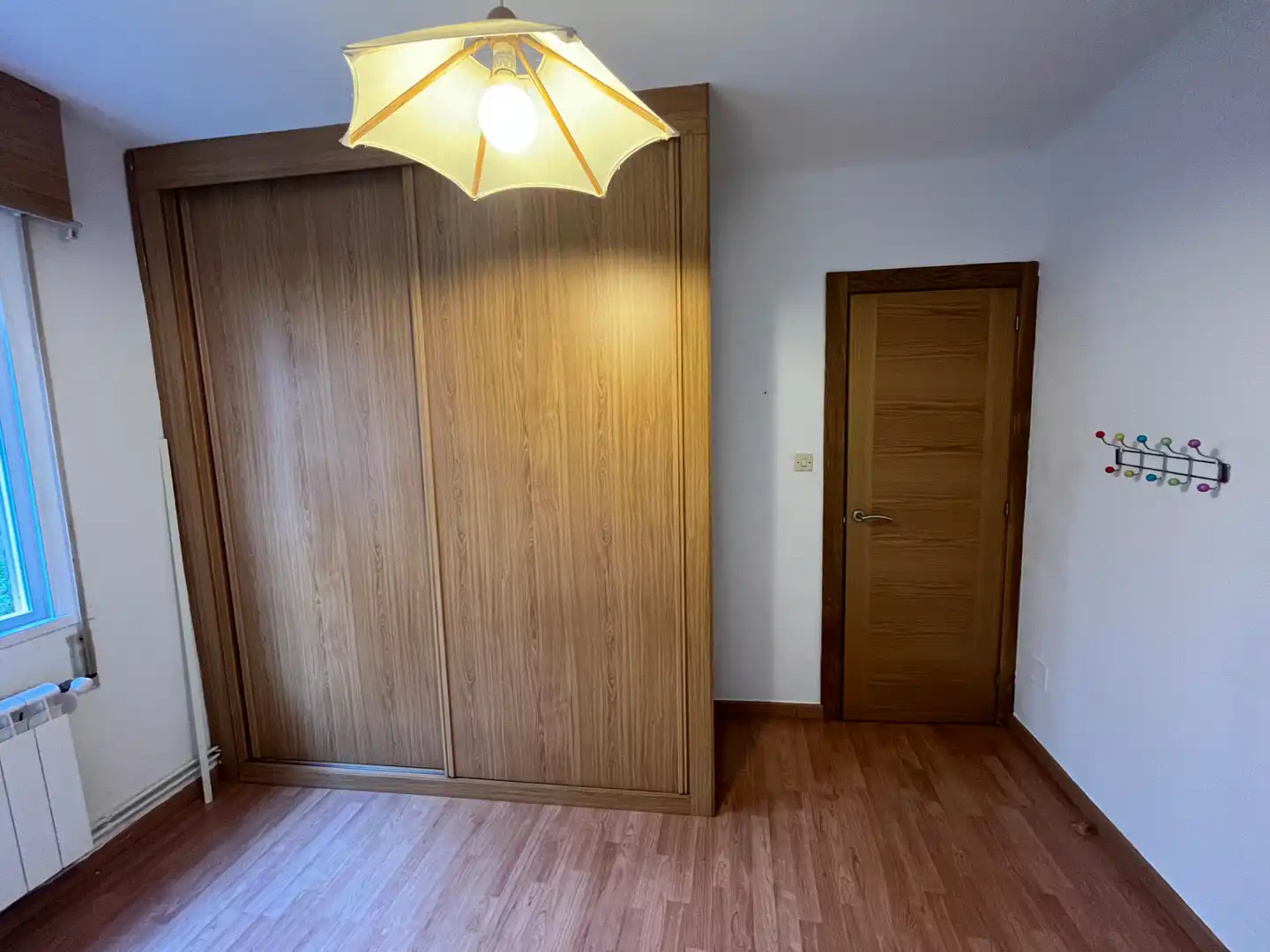 Habitación de Piso de alquiler en Redondela con Calefacción, Amueblado y Horno