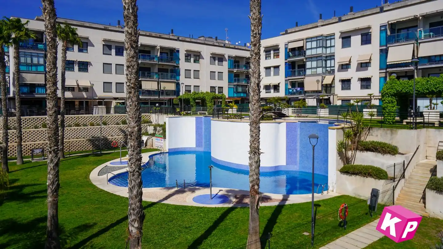 Piscina de Planta baja en venta en Santa Pola con Aire acondicionado, Calefacción y Terraza