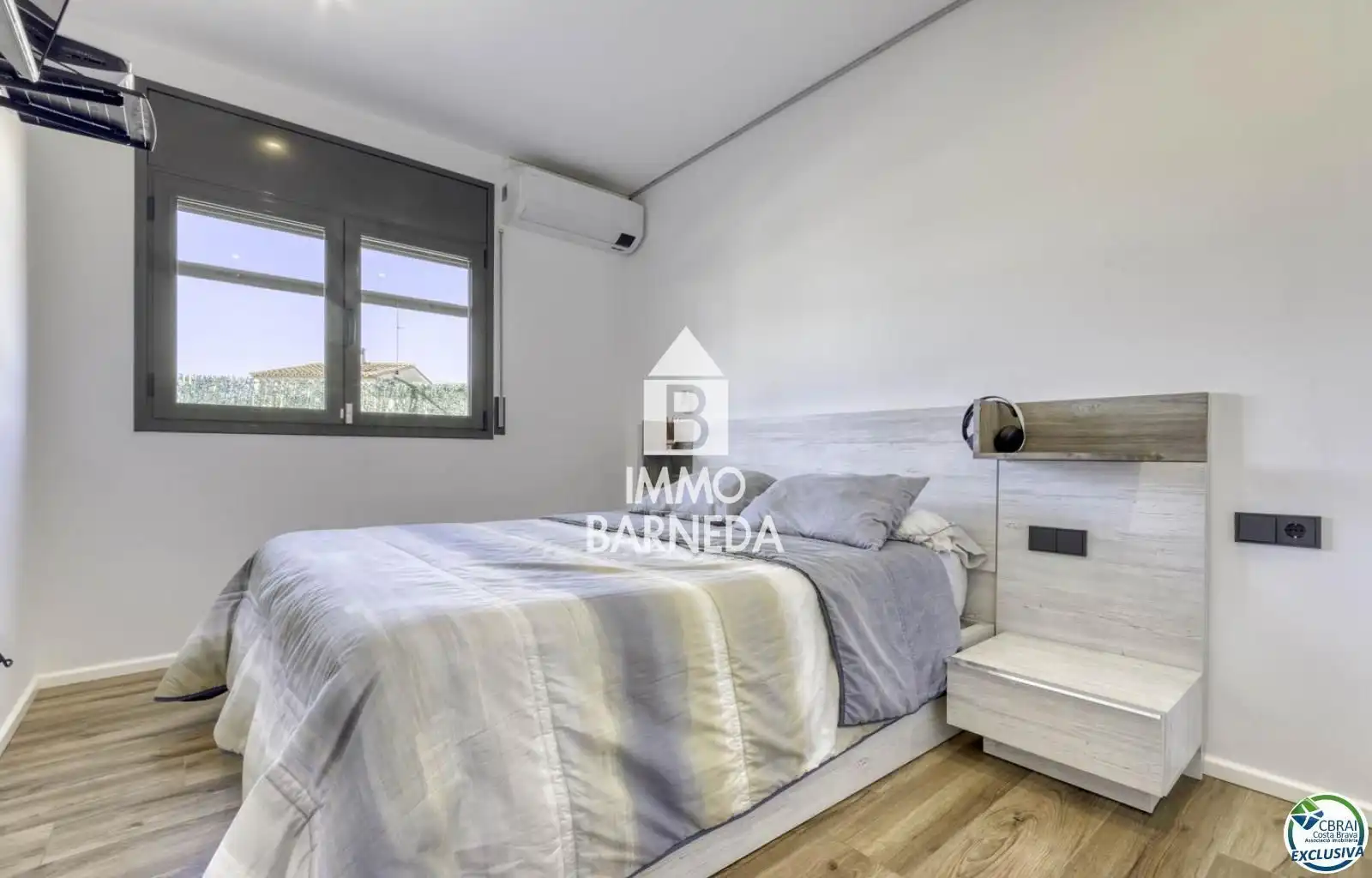 Bedroom of Houses for sale in Cistella  with Air Conditioner, Heating and Swimming Pool