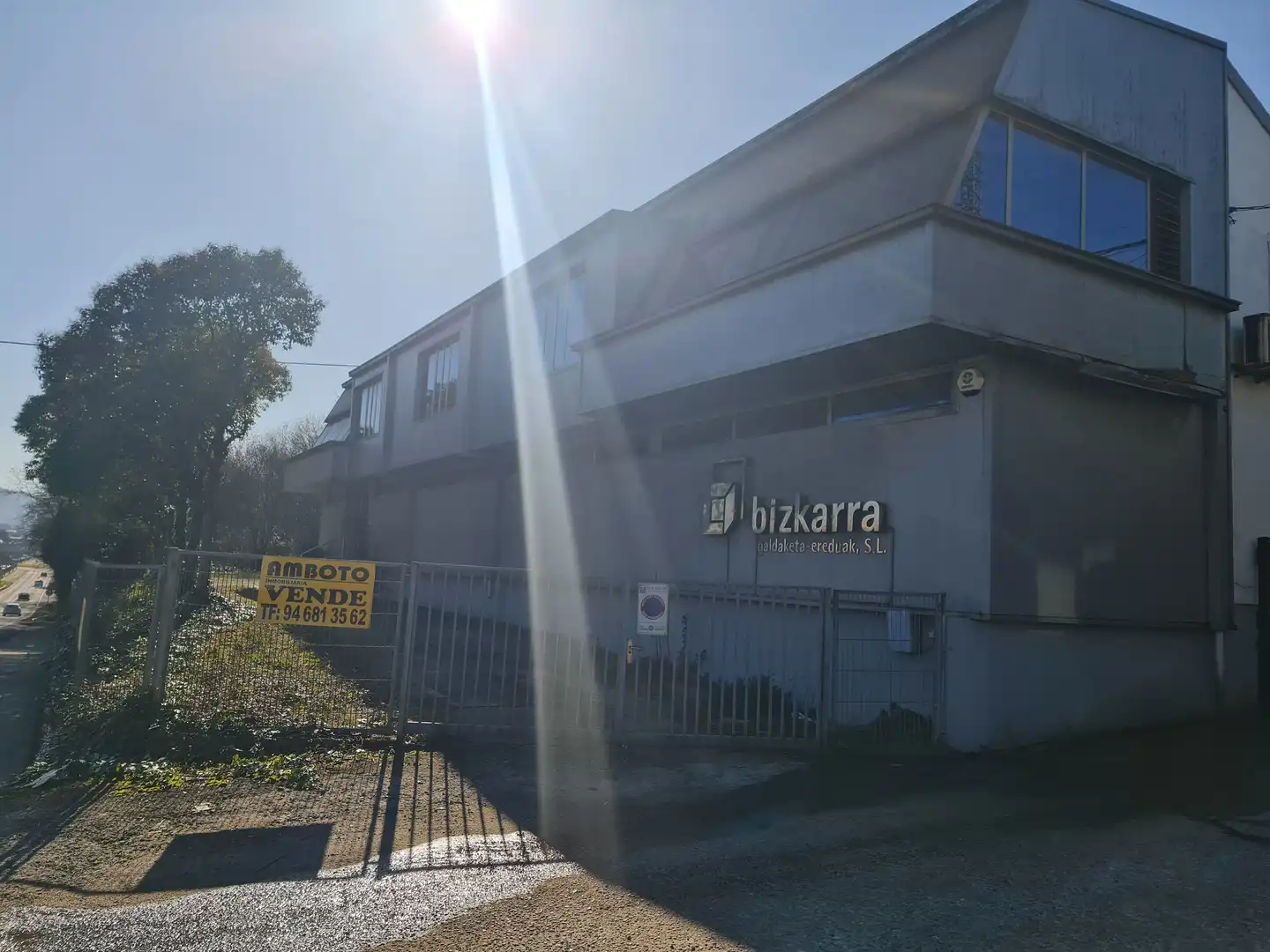 Außenansicht von Fabrikhallen zum Verkauf in Durango