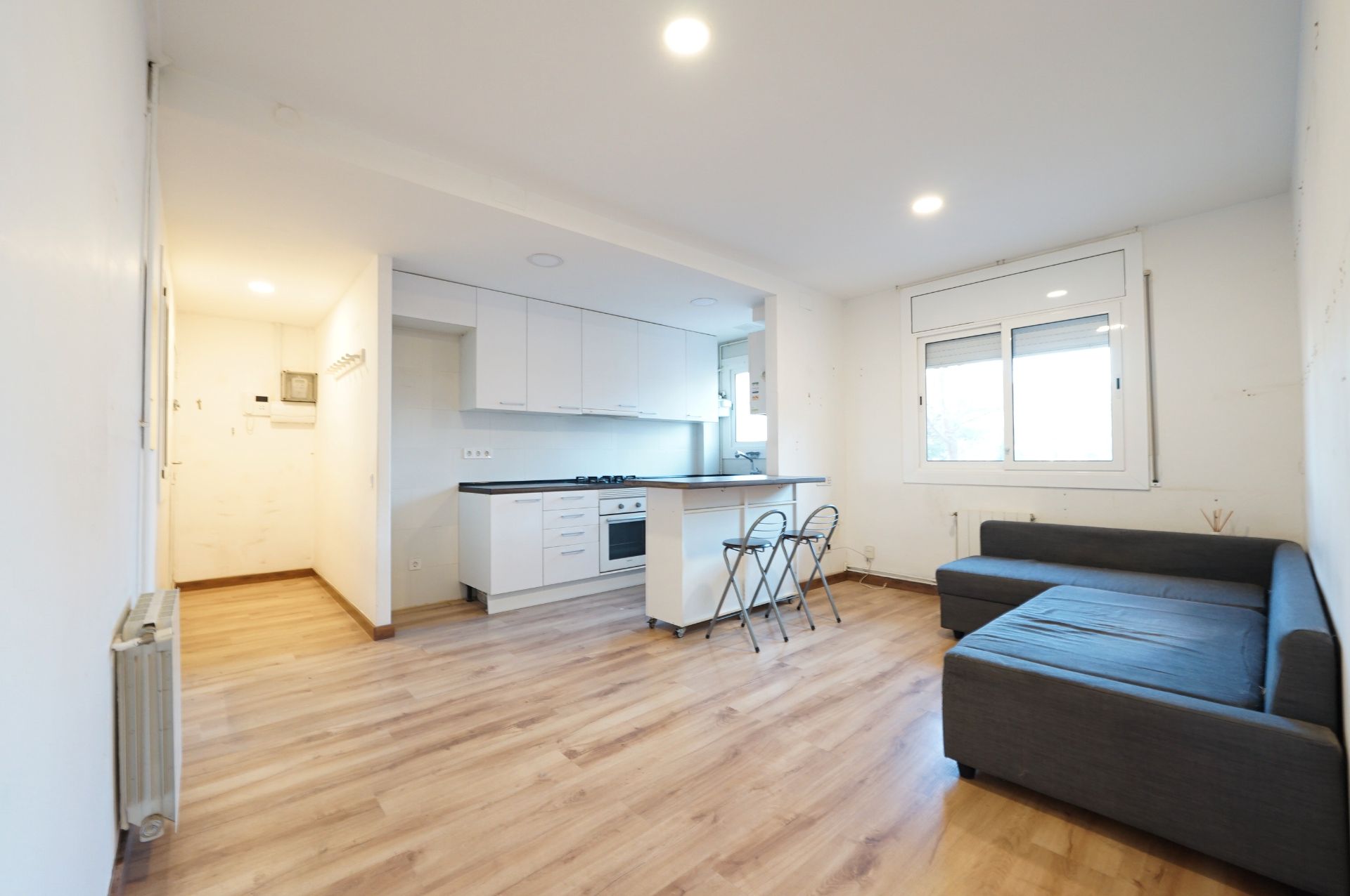 Vista exterior de Pis en venda en  Barcelona Capital amb Calefacció, Parquet i Traster