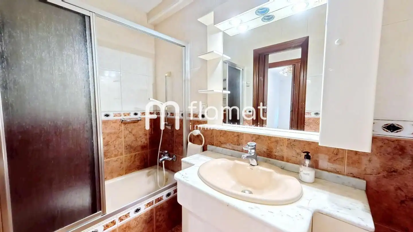 Baño de Piso en venta en Tarragona con Terraza