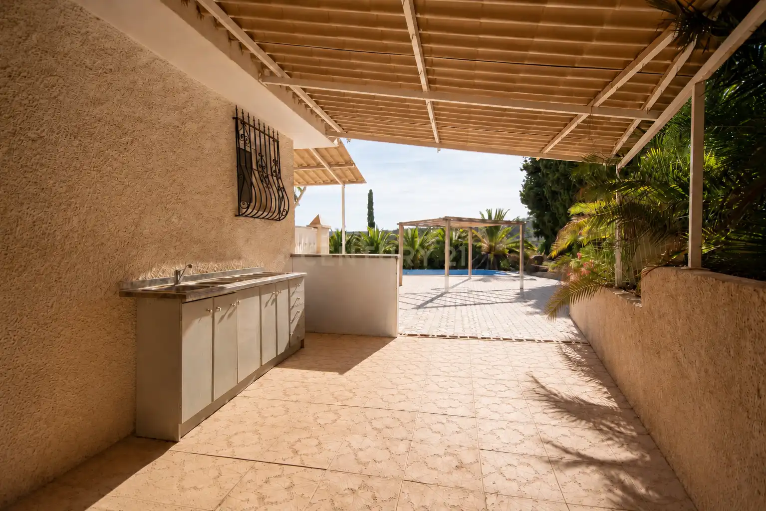 Terraza de Casa o chalet en venta en Alicante / Alacant con Jardín privado, Trastero y Piscina