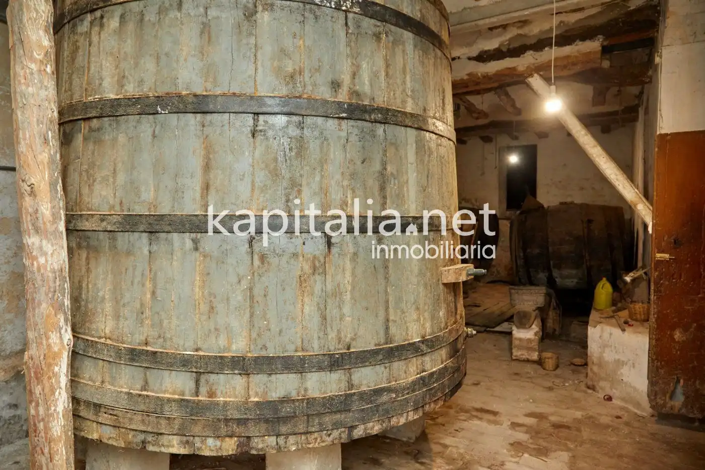 Country house zum Verkauf in Bocairent mit Privatgarten, Terrasse und Balkon