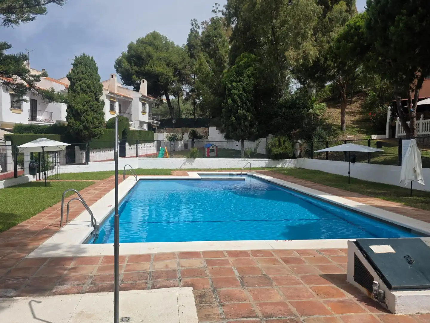 Piscina de Casa adosada de alquiler en Vélez-Málaga con Jardín privado, Terraza y Amueblado
