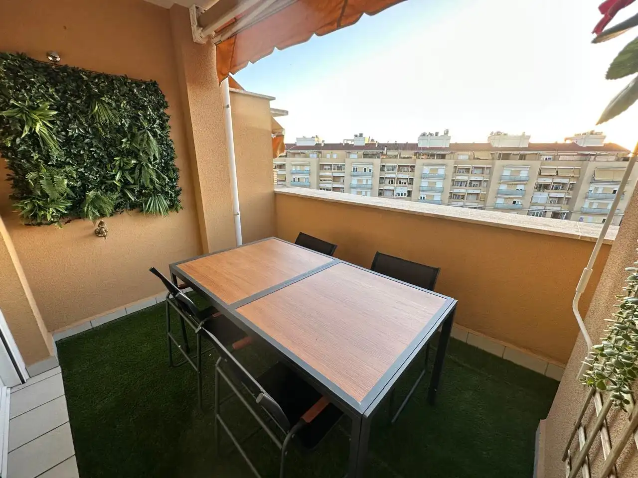 Terraza de Ático de alquiler en Don Benito con Aire acondicionado, Calefacción y Parquet