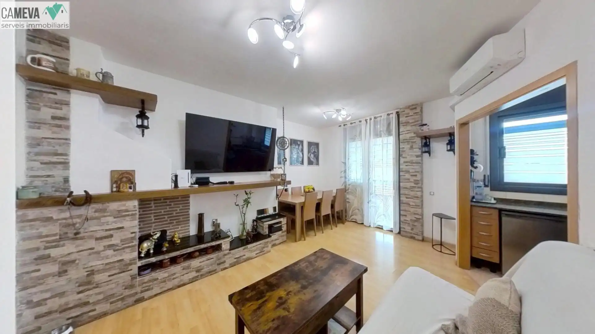 Sala d'estar de Dúplex en venda en Sabadell amb Calefacció, Parquet i Terrassa