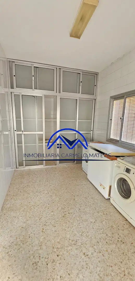 Vista exterior de Casa o chalet en venta en Sanlúcar de Barrameda con Aire acondicionado, Jardín privado y Trastero