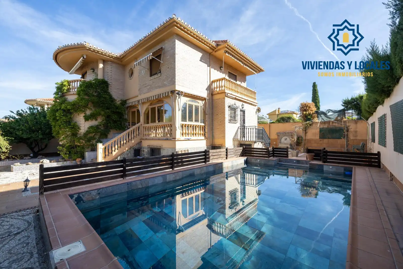 Villa avec terrasse à vendre à Calle VIÑEDOS LOS