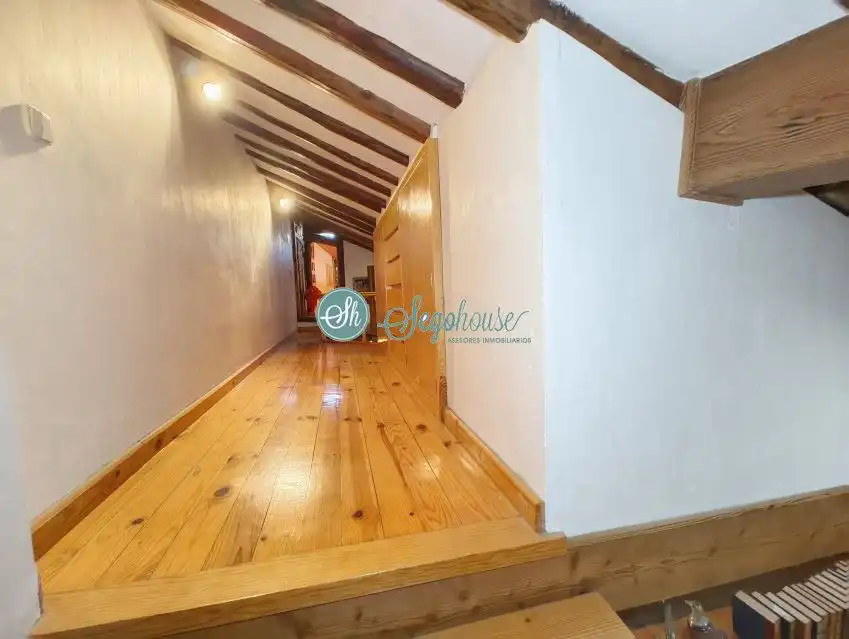 Flat for sale in Segovia  with Heating