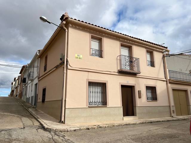 Finca rústica en Venta en Calle Román Ochando en Sinarcas