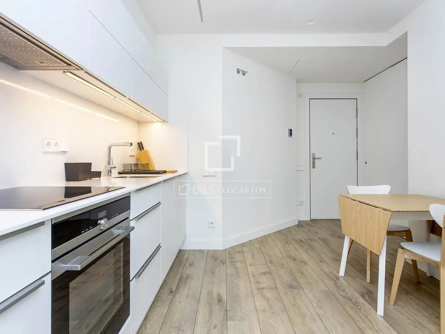 Kitchen of Flat for rent in Barcelona  with Air Conditioner, Heating and Parquet flooring