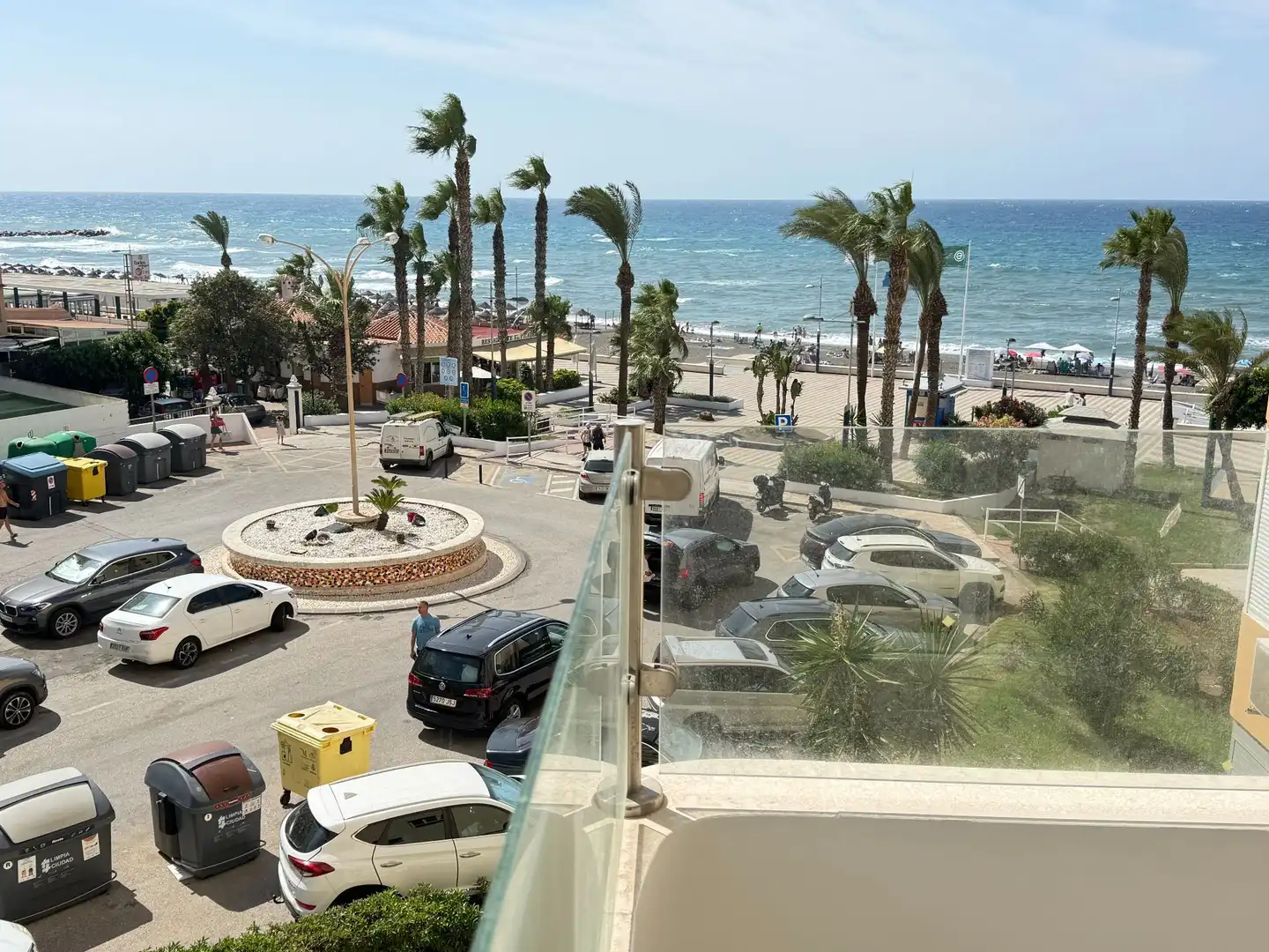 Außenansicht von Wohnungen zum Verkauf in Torrox mit Klimaanlage, Heizung und Gemeinschaftspool