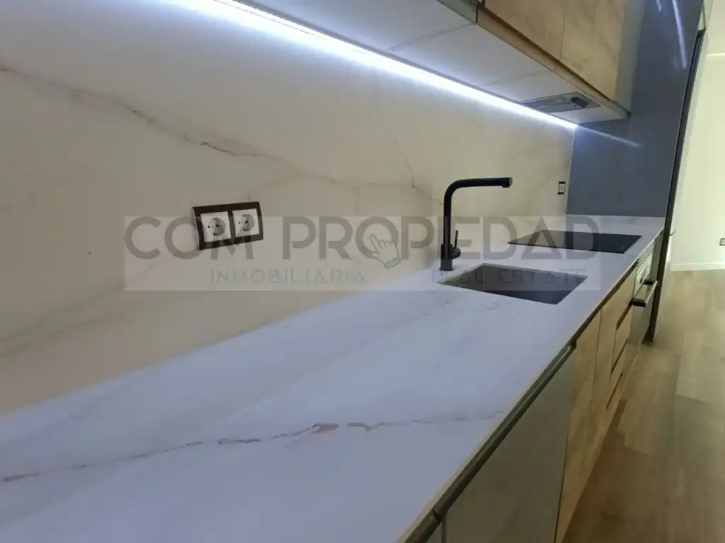 Kitchen of Flat for sale in  Palma de Mallorca