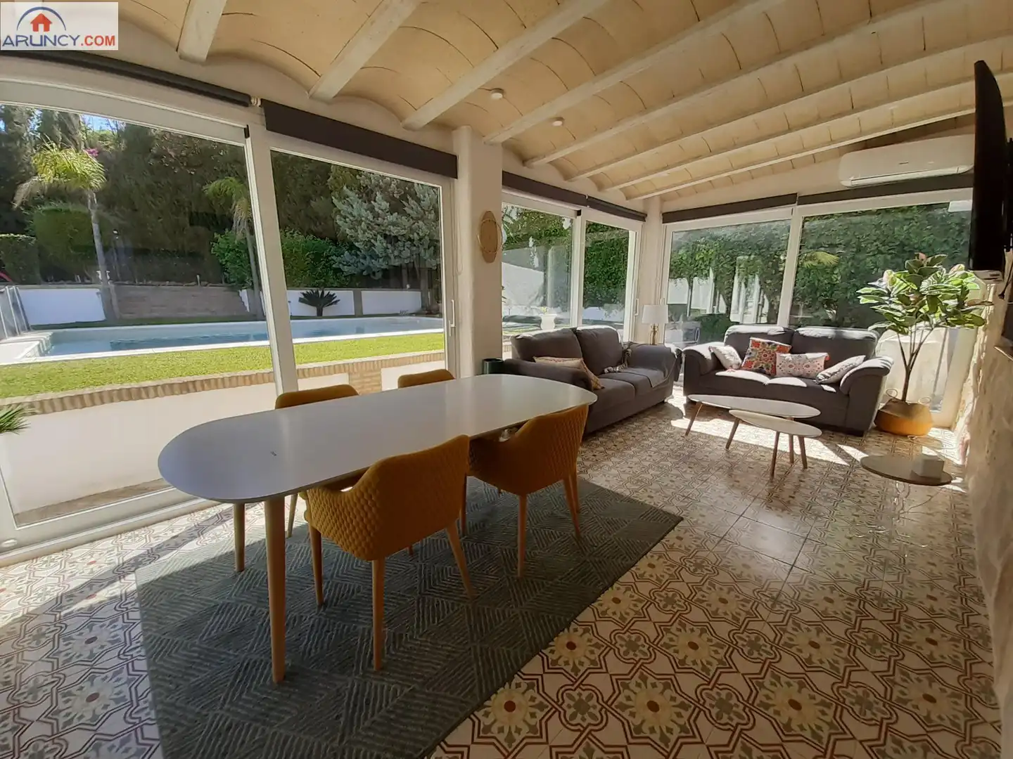 Terraza de Piso de alquiler en Montequinto con Aire acondicionado, Jardín privado y Terraza