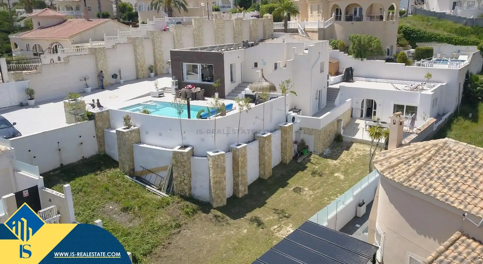 Vista exterior de Casa o xalet en venda en Rojales amb Jardí privat, Terrassa i Piscina