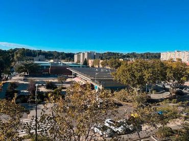 Wohnung mit Balkon zum Verkauf in Avinguda de Burgos