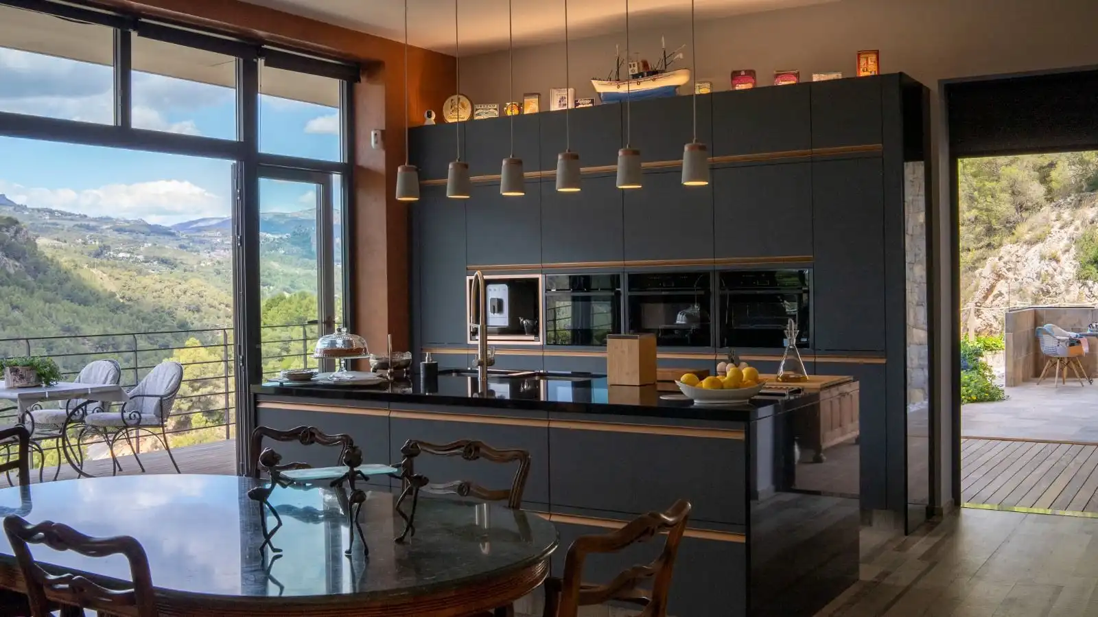Cocina de Casa o chalet en venta en El Castell de Guadalest con Aire acondicionado, Calefacción y Jardín privado