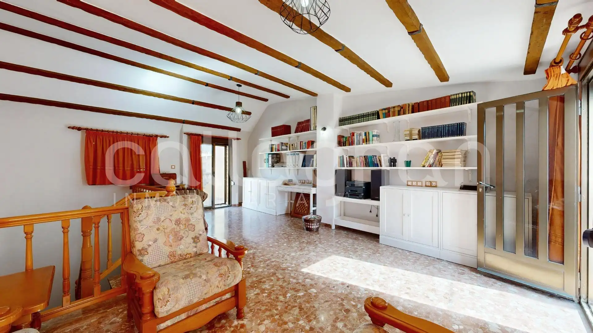 Sala de estar de Casa adosada en venta en Benetússer con Aire acondicionado, Calefacción y Terraza