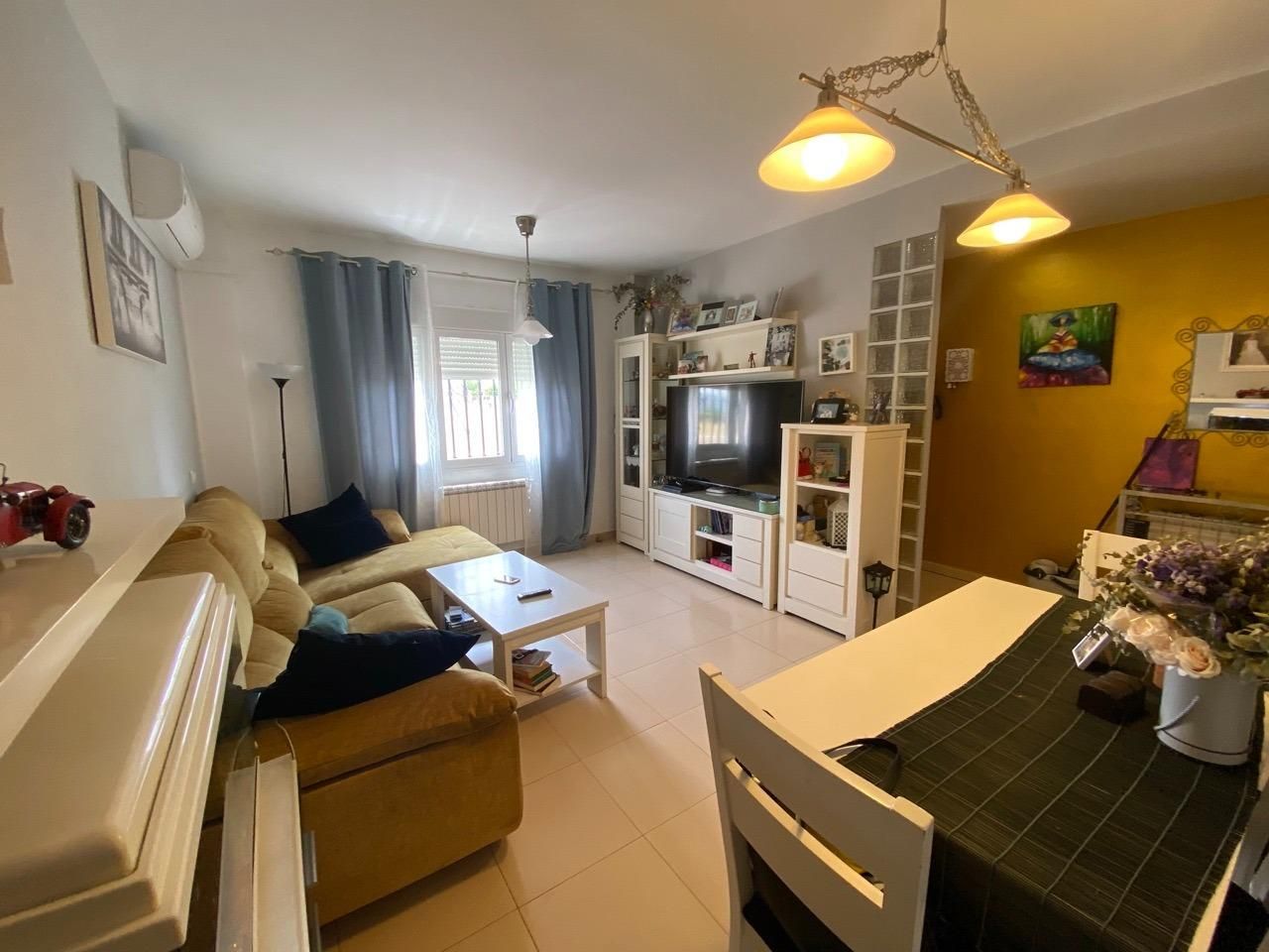 Living room of Flat for sale in Torralba de Calatrava  with Air Conditioner, Heating and Private garden
